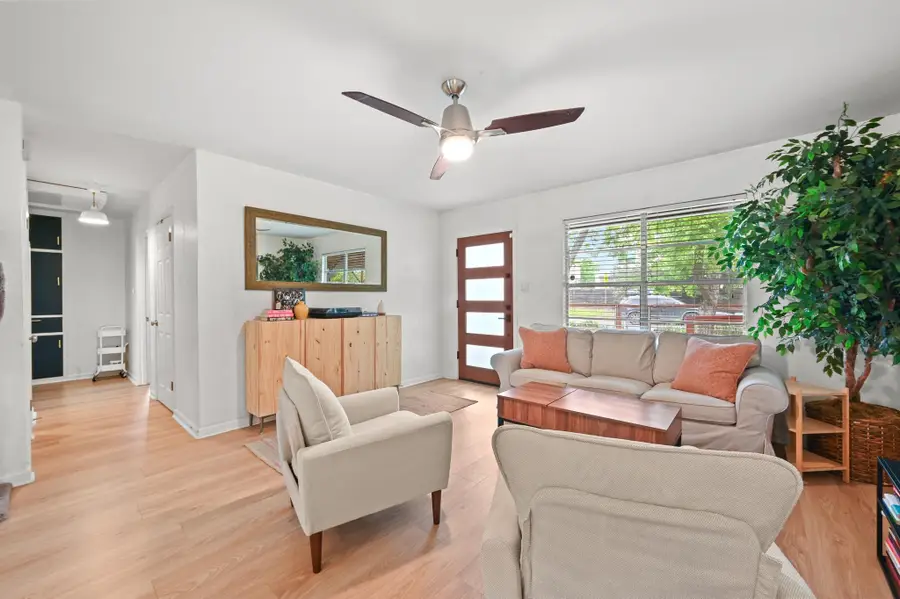 6207 Hickman Ave, Austin, TX 78723 - #3