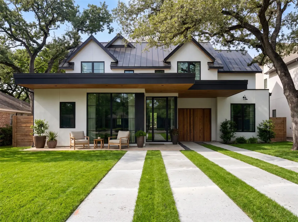 2006 Mountain View Rd, Austin, TX 78703 - #1