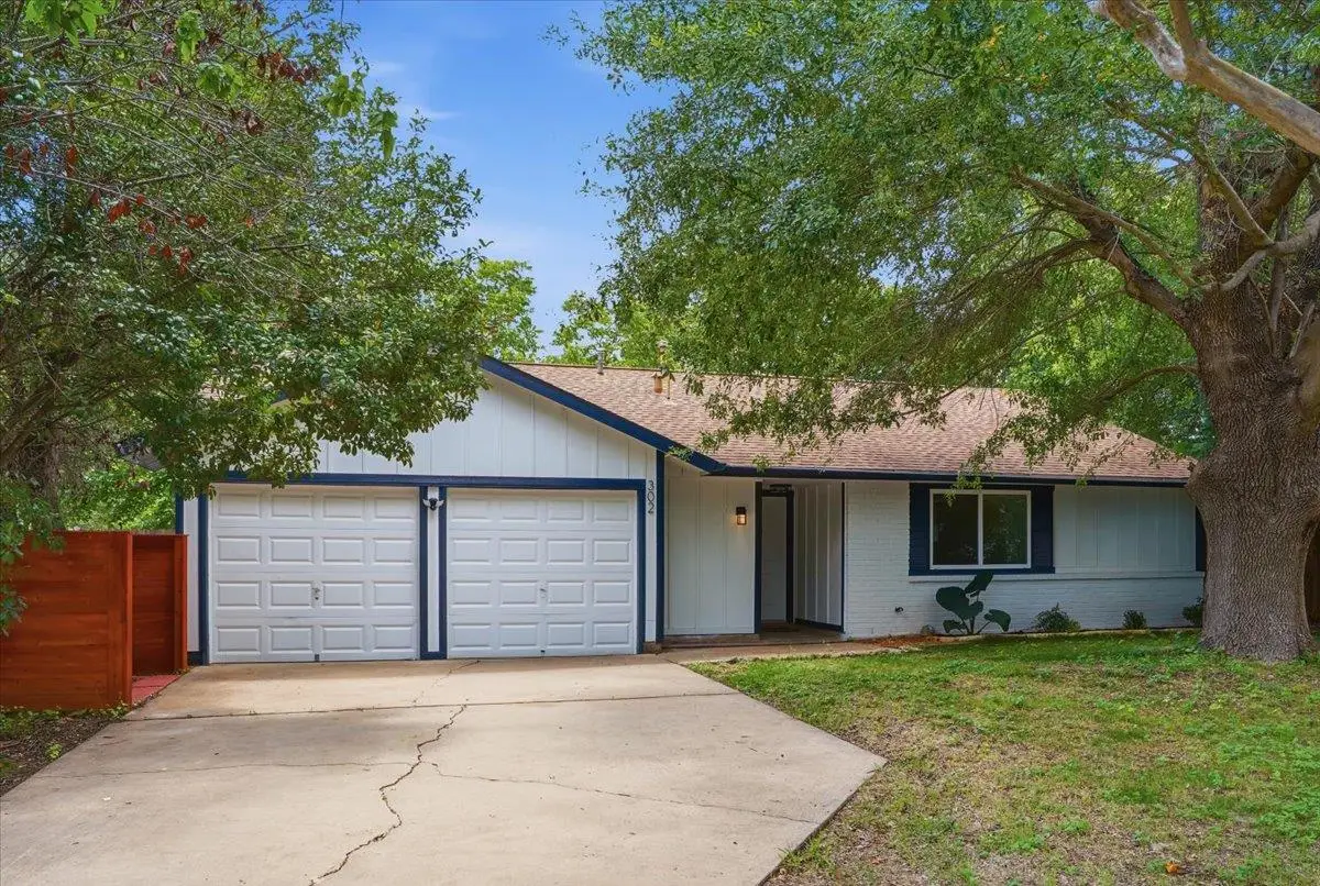 302 Shadow Bend Cv, Austin, TX 78745 - #1