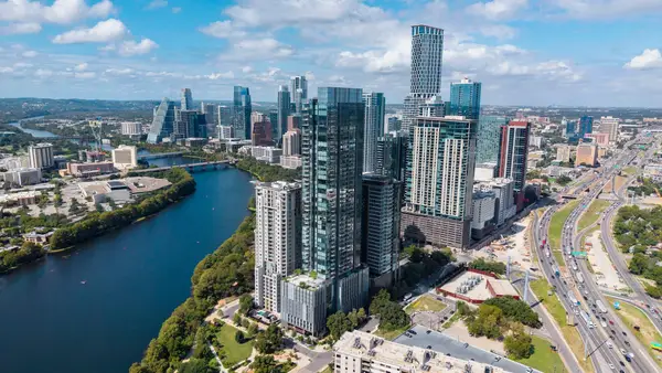 44 East Ave #3305, Austin, TX 78701