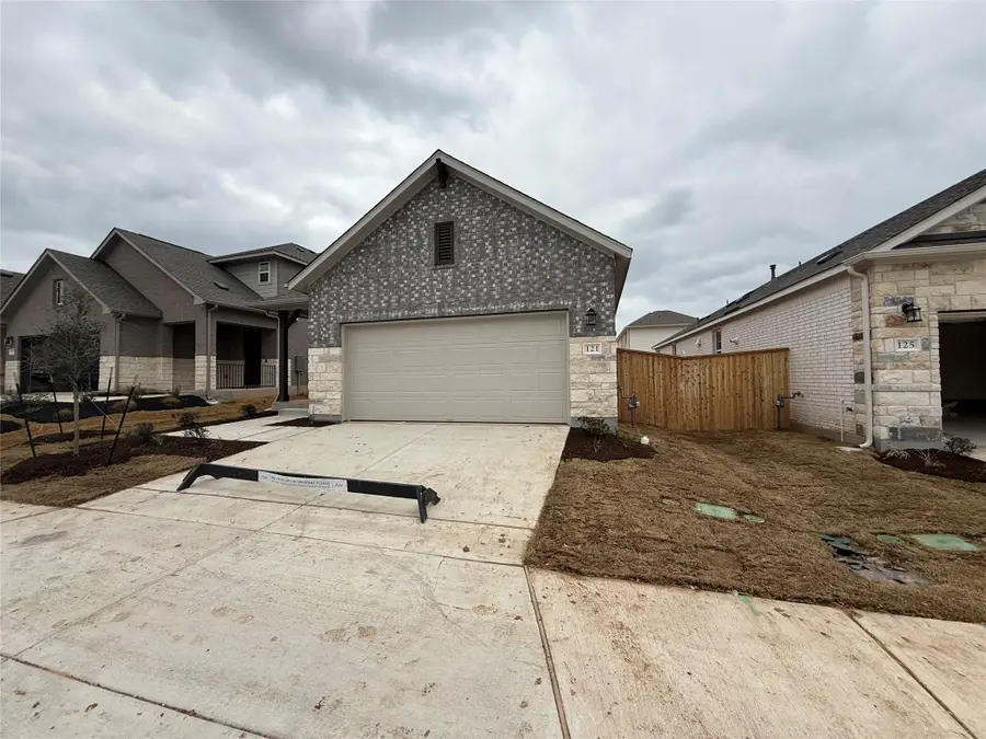 121 Knockout Rose Dr, San Marcos, TX 78666 - #3