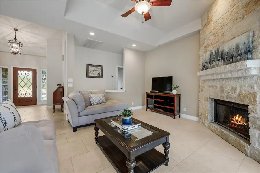 20638 Highland Lake Dr, Lago Vista, TX 78645 - Image #3