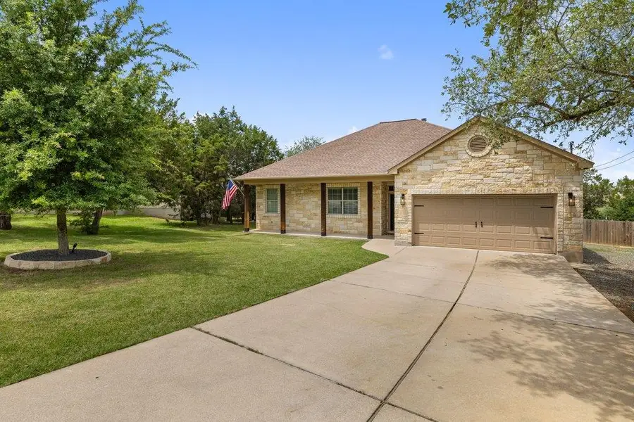 406 Strichen Dr, Spicewood, TX 78669 - #2