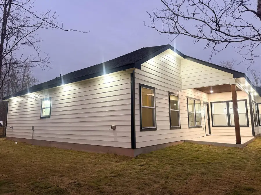 108 Keahi Ct, Bastrop, TX 78602 - Image #3