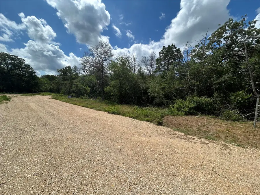119 C Milam Ln, Cedar Creek Red Rock, TX 78602 - Image #2