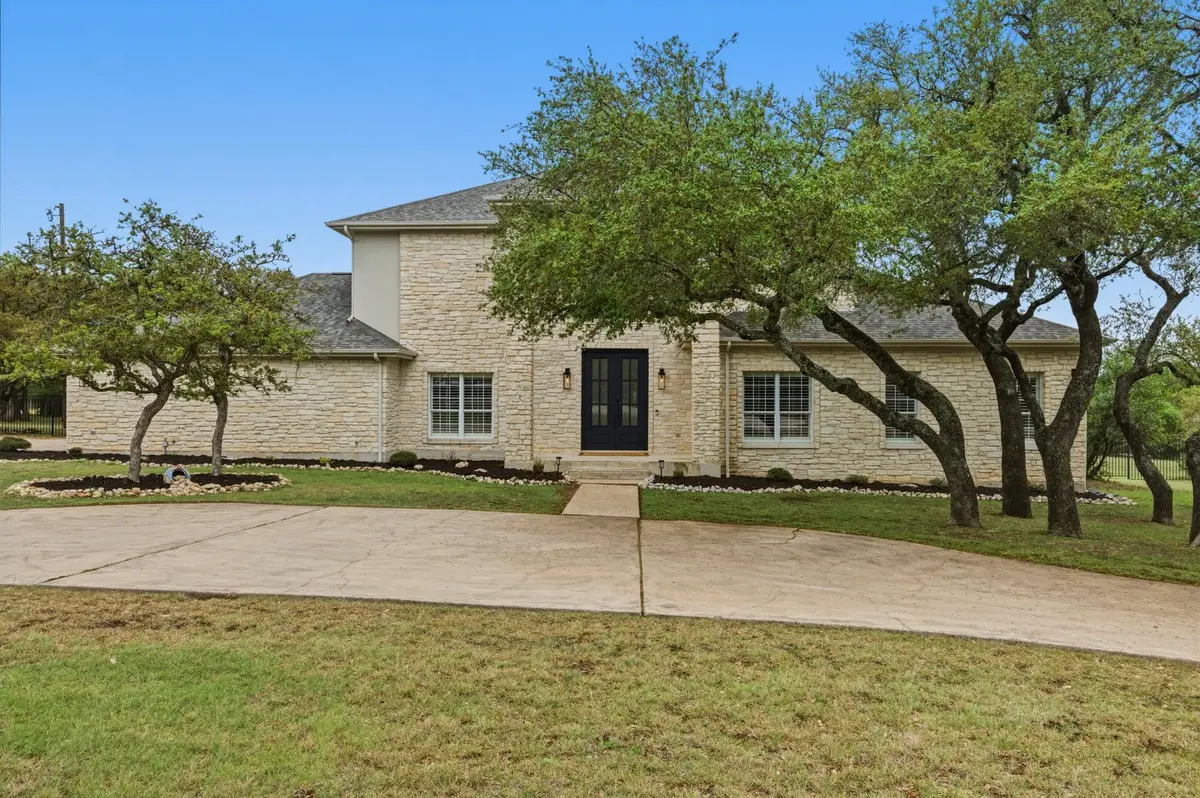 900 Canyonwood Dr, Dripping Springs, TX 78620 - #1