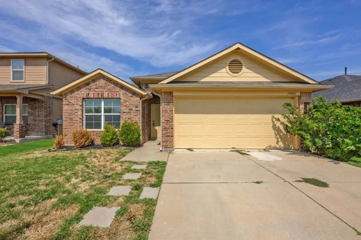 19021 Great Falls Dr, Manor, TX 78653 - #1