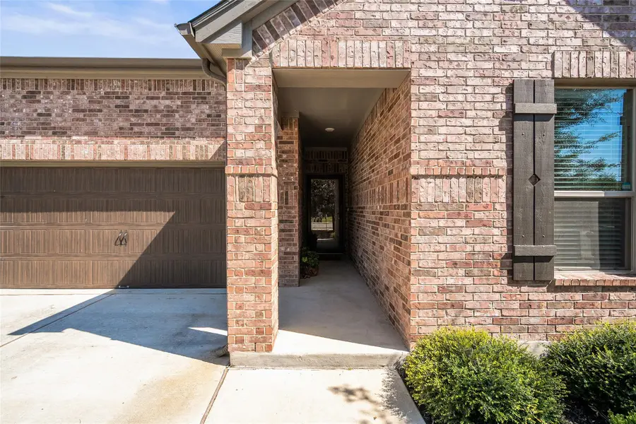 209 Ella Marie Cir, Kyle, TX 78640 - Image #2
