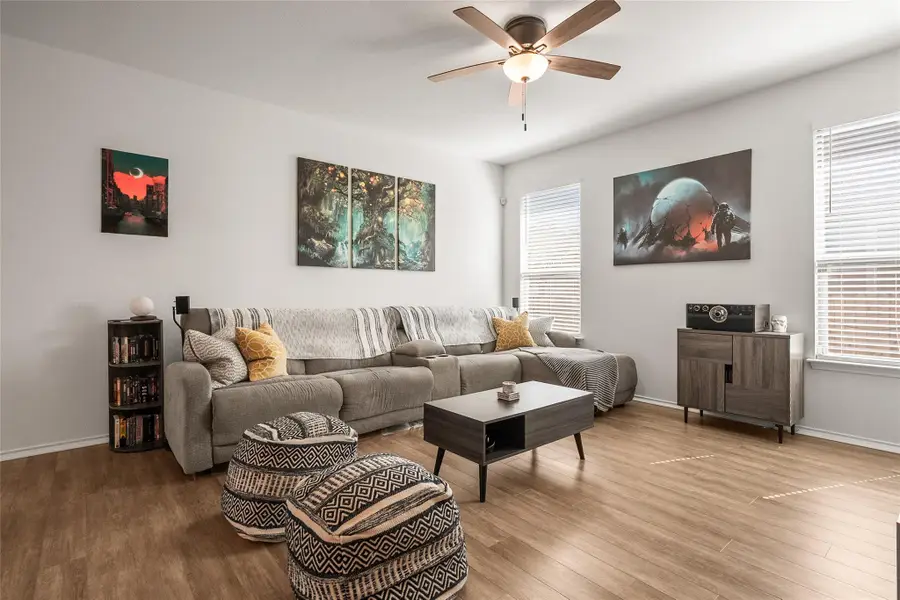 209 Ella Marie Cir, Kyle, TX 78640 - Image #3