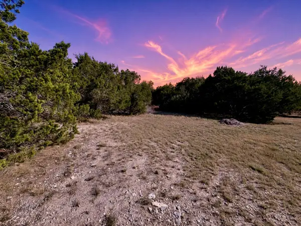 9206 Gallant Fox Rd, Austin, TX 78737