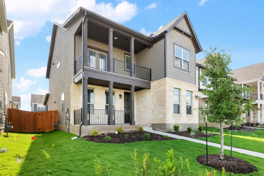 421 Carr Dr, Liberty Hill, TX 78642 - #2