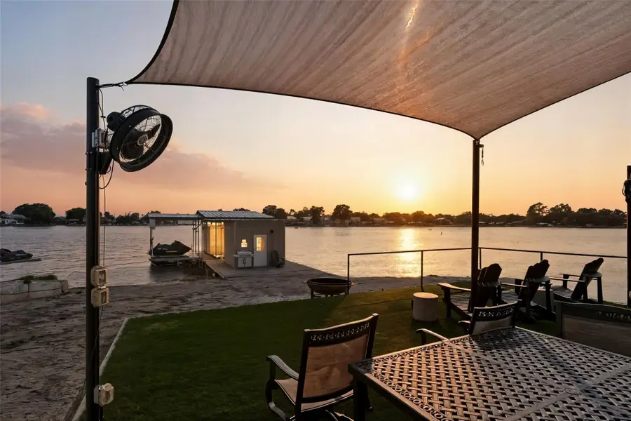 1526 Hilltop Dr, Granite Shoals, TX 78654 - Image #3