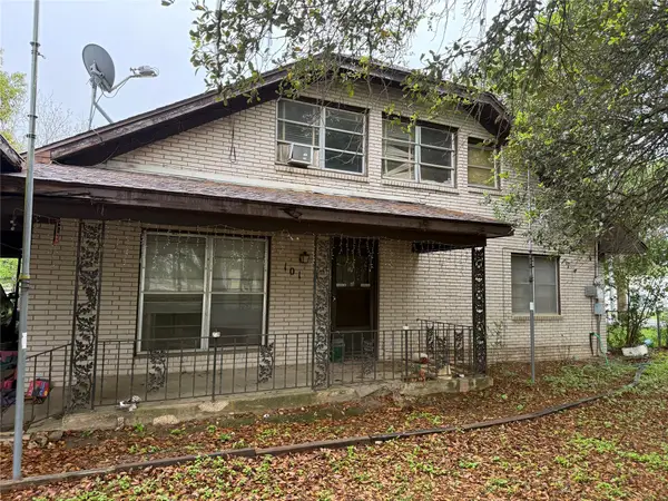 101 N Kings Trl, Little River Academy, TX 76554