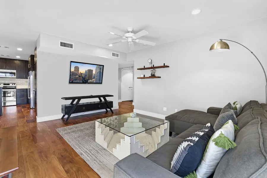 904 West Ave #214, Austin, TX 78701 - #2