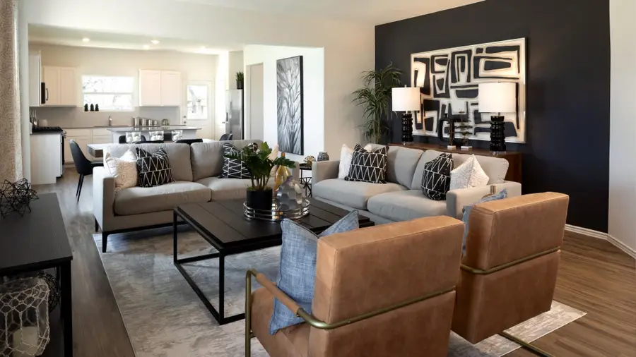 201 Herald Dr, Hutto, TX 78634 - Image #2