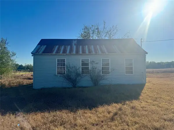 000 S Carter Ave, Cuero, TX 77994