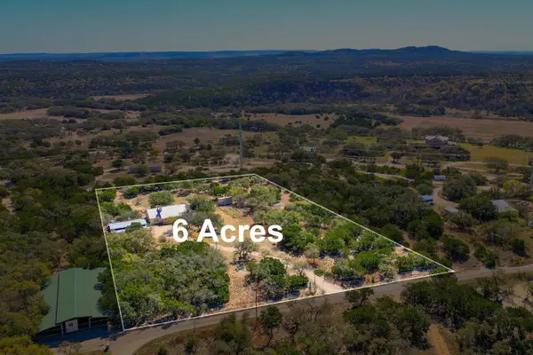 1129 Lonesome Loop, Blanco, TX 78606