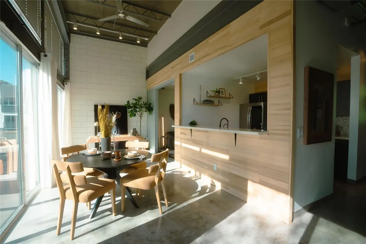 4801 S Congress Ave #H5, Austin, TX 78745 - #1