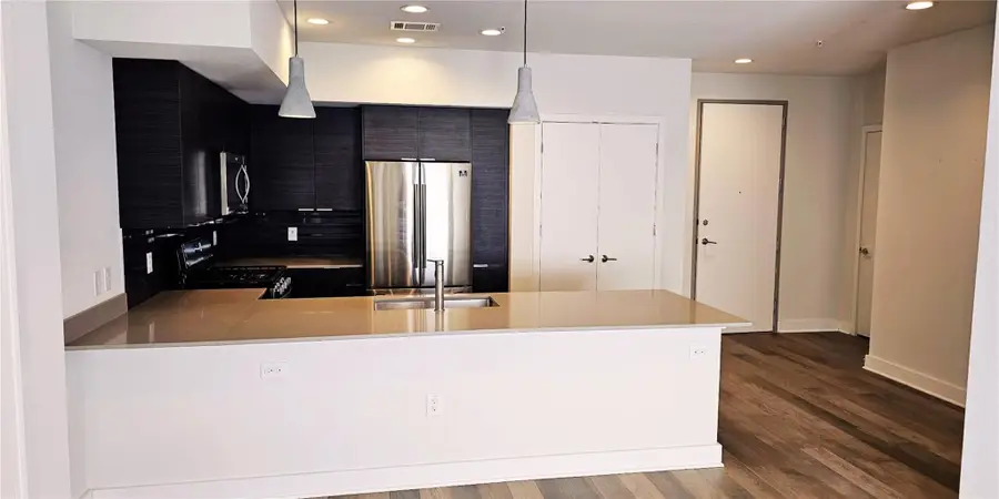 1800 E 4th St #250, Austin, TX 78702 - Image #2