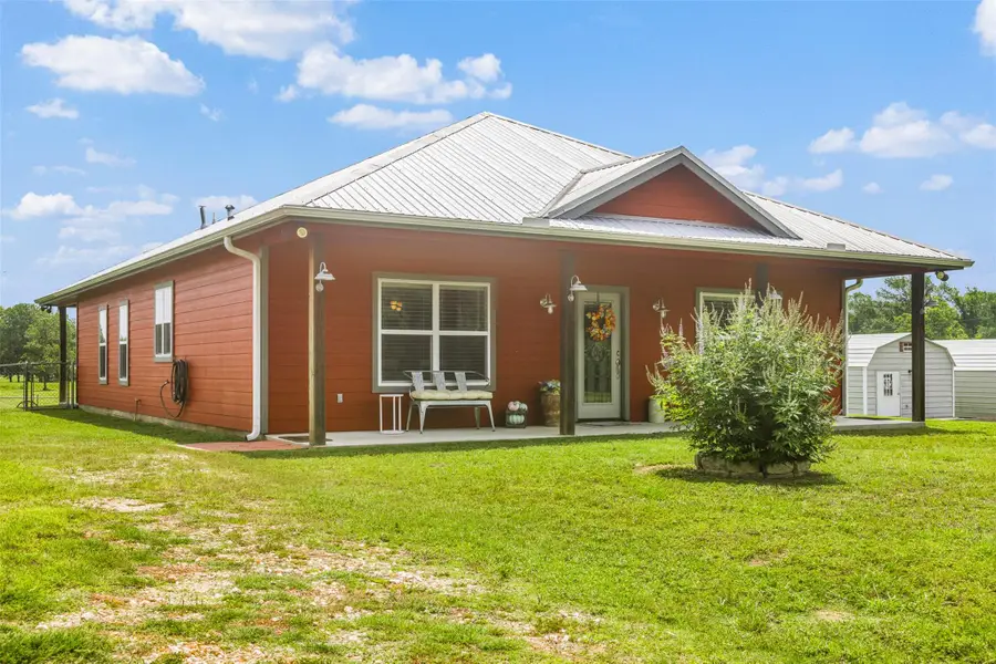 1122 County Road 344 Rd, Lexington, TX 78947 - Image #3