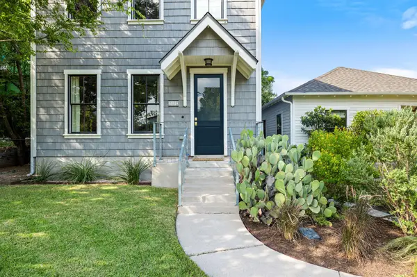 2110 E 9th St, Austin, TX 78702