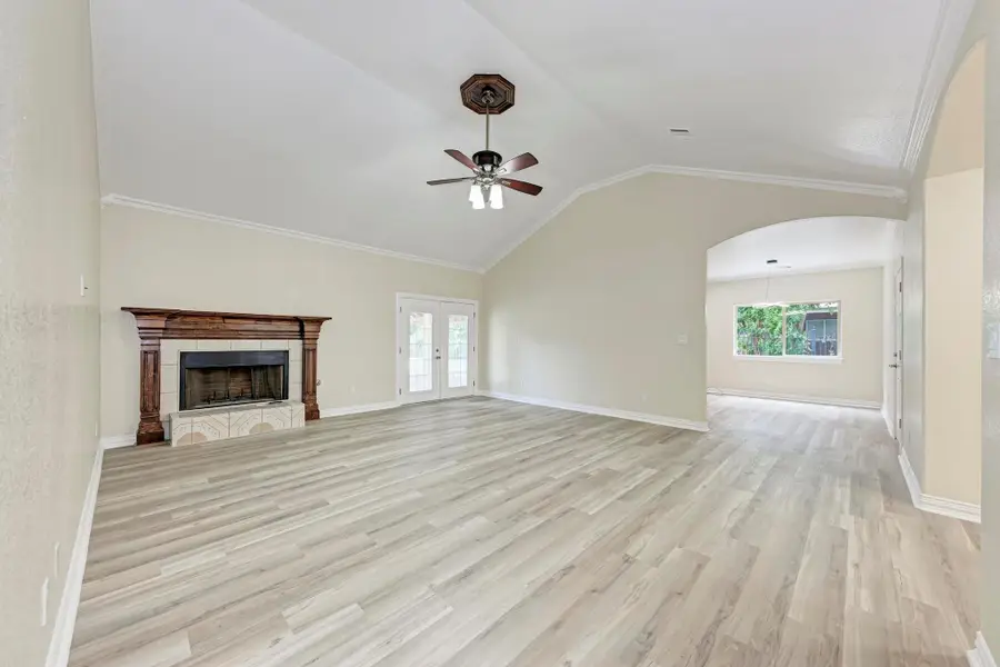 903 N Neans Dr, Austin, TX 78758 - Image #2