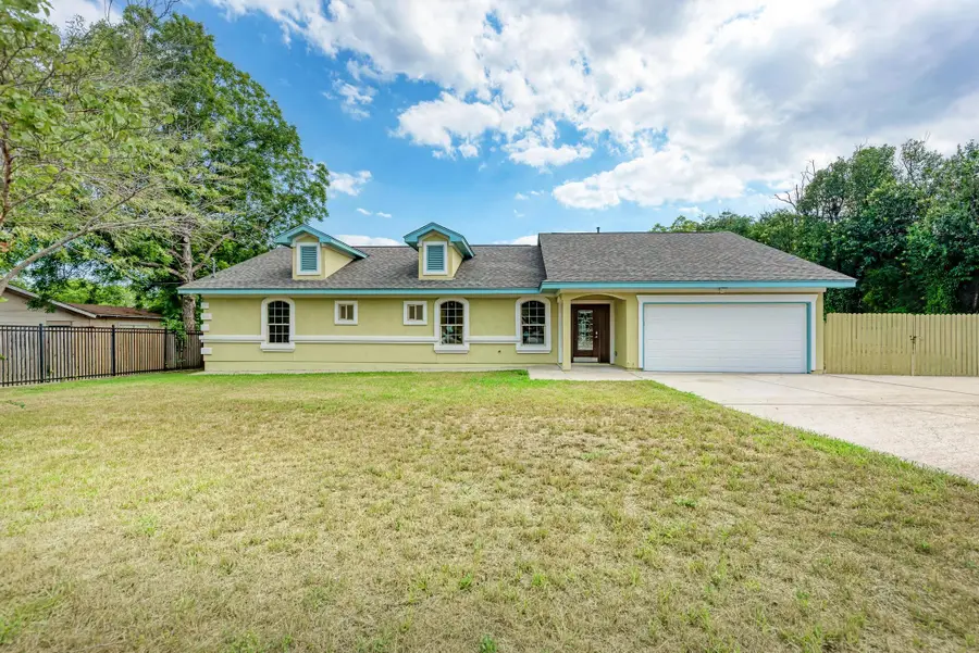 903 N Neans Dr, Austin, TX 78758 - Image #3