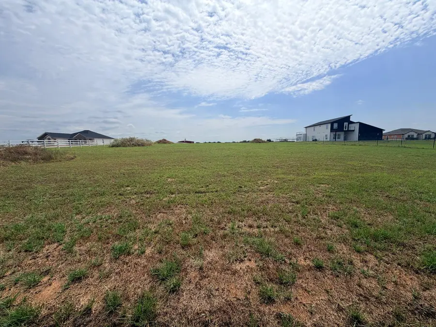 000 Balch Rd, Elgin, TX 78621 - #2