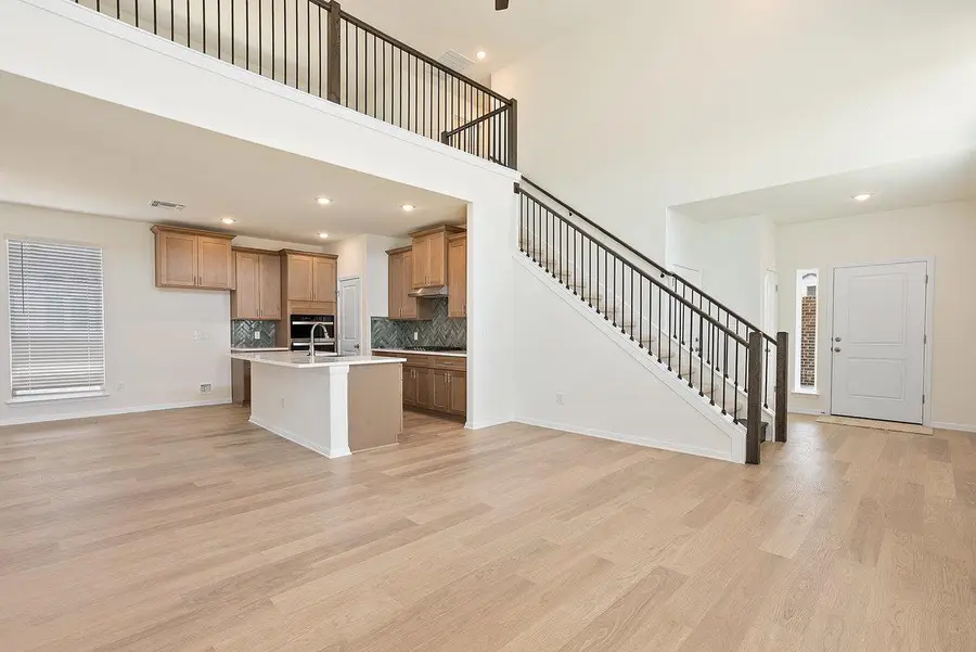 452 Young St, Buda, TX 78610 - Image #2