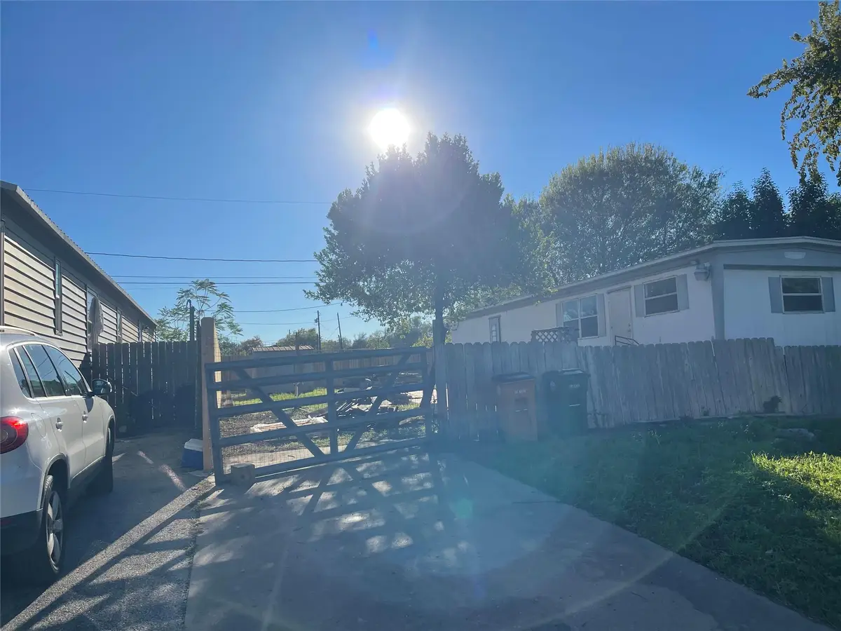 507 San Jose St, Austin, TX 78753 - Image #1