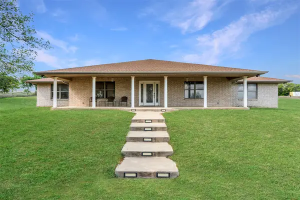 640 W F Ave, Milano, TX 76556