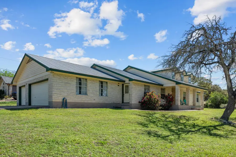 101 Oak Ridge Cir, Georgetown, TX 78628 - Image #2