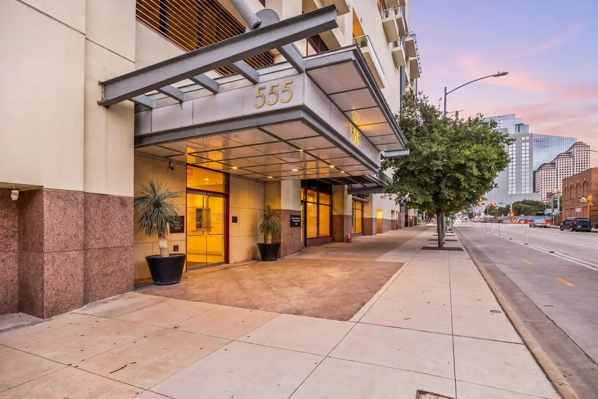 555 E 5th St #903, Austin, TX 78701 - #1