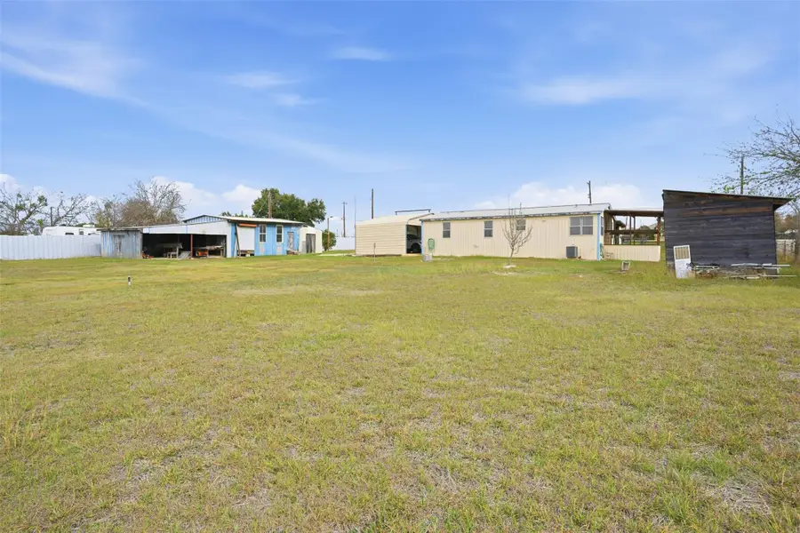 1902 High Rd, Kyle, TX 78640 - Image #3