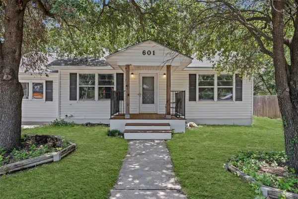 601 Zunker St, San Marcos, TX 78666