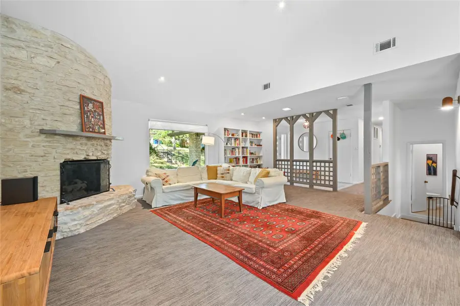 3907 Cresthill Dr, Austin, TX 78731 - #2