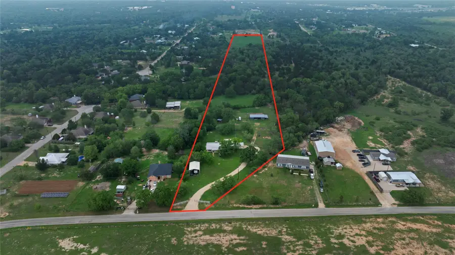 986 Shiloh Rd, Bastrop, TX 78602 - #2
