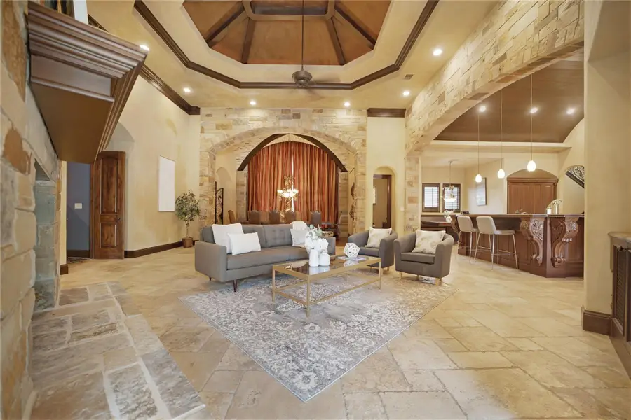 1024 Spanish Trl, New Braunfels, TX 78132 - #2