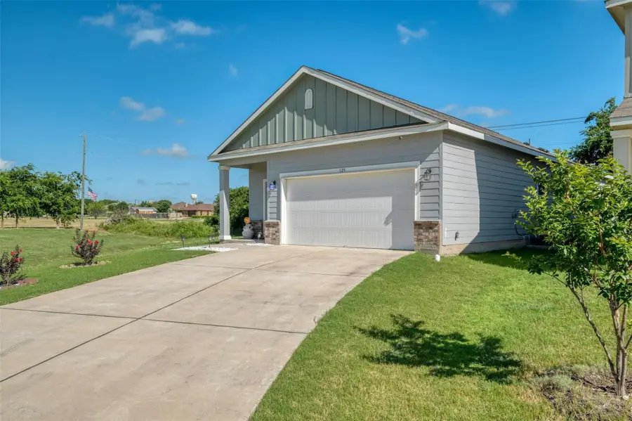129 Athena Way, Jarrell, TX 76537 - #2