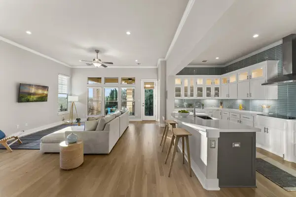 5502 Patagonia Pass, Austin, TX 78738