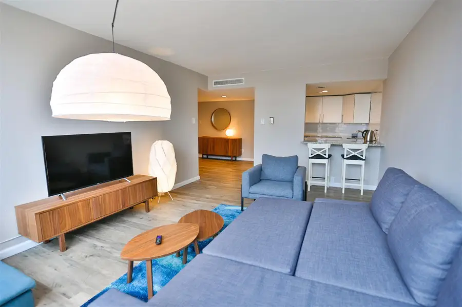 1800 Lavaca St #A-608, Austin, TX 78701 - #2