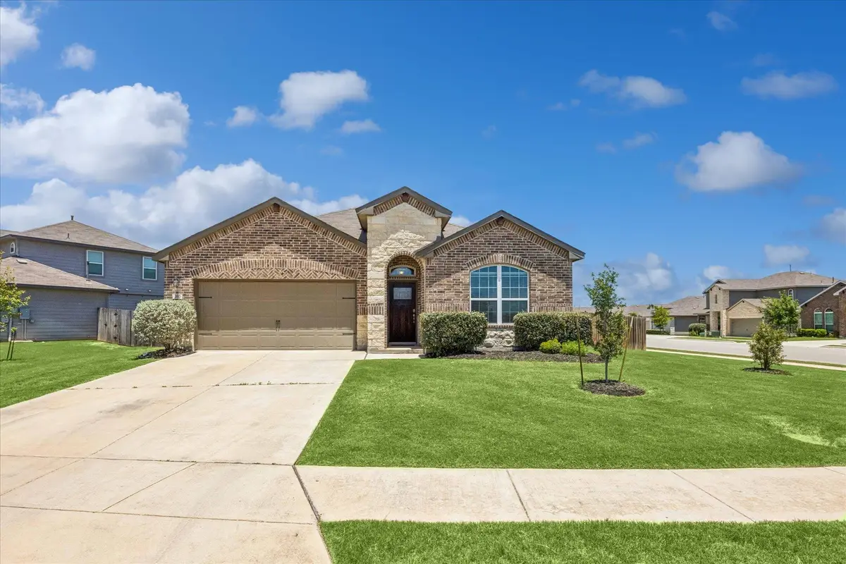 360 Arbor Hls, New Braunfels, TX 78130 - #1
