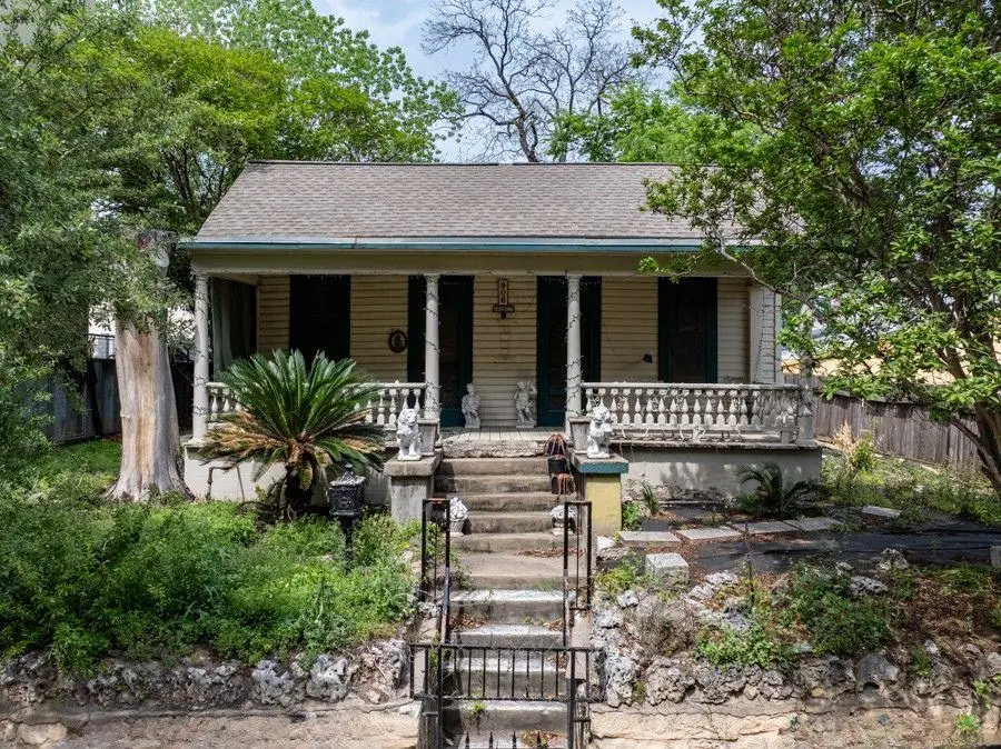 906 E 6th St, Austin, TX 78702 - Image #3