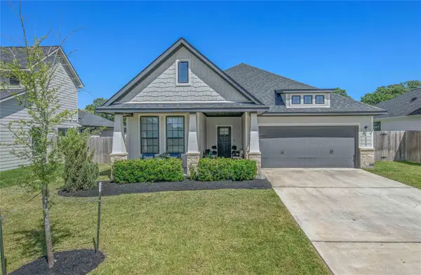 4117 Vintage Estates Ct, Bryan, TX 77808