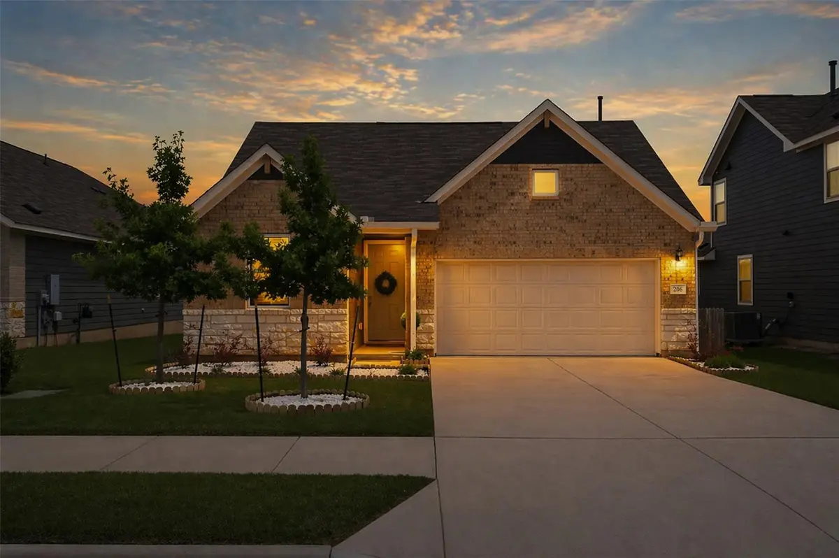 206 Palo Brea Loop, Hutto, TX 78634 - #1