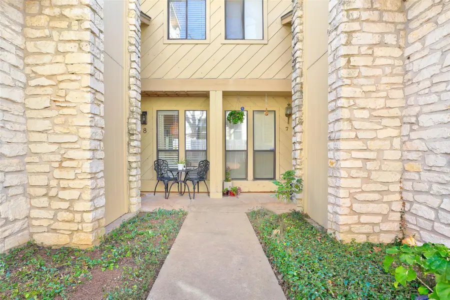 2500 Enfield Rd #8, Austin, TX 78703 - Image #2