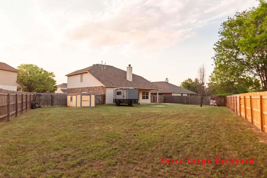 102 Buck Shot Ct, Bastrop, TX 78602 - Image #2
