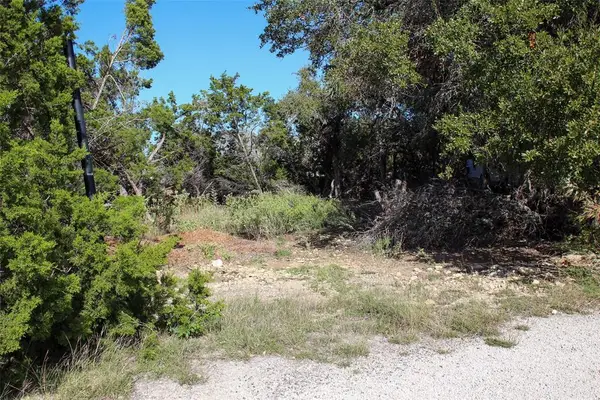 000 Cedarwood Cir, Wimberley, TX 78676