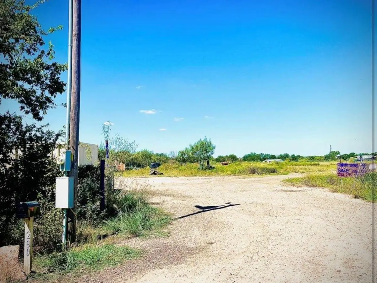 290 Pebblestone Rd, Dale, TX 78616 - Image #1