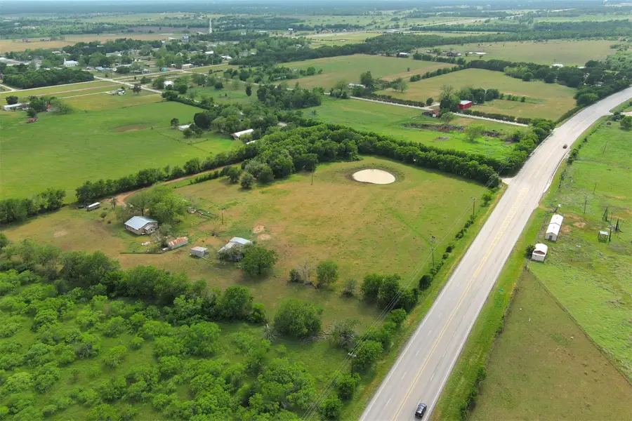 181 N Main St, Paige, TX 78659 - Image #3